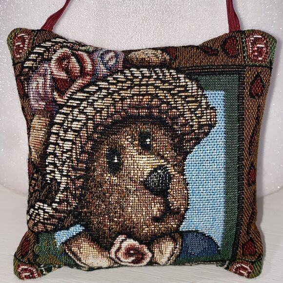 Boyds Bears Vintage Afternoon Tea Tapestry Pillow Decor Reds Green Brown - Picture 3 of 9